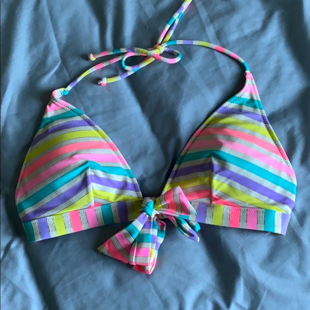 VS - bathing suit top - L